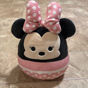 Minnie Squishmallow